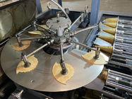 PLC 3.37kw 6000pcs/Hは機械を作る砂糖の円錐形を転がした